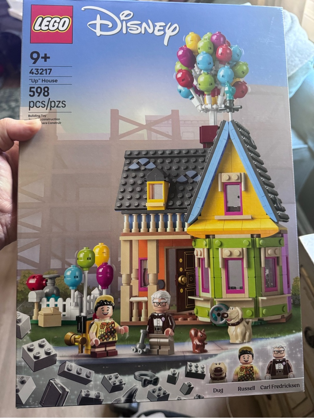 LEGO Disney and Pixar Up House for Disney Movie Fans 43217